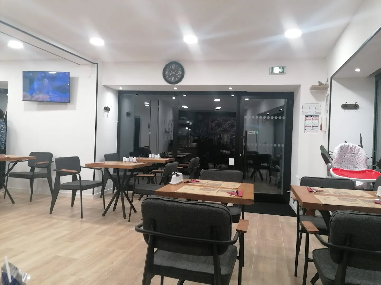 Restaurant Istanbul Saint Pierre Montlimart